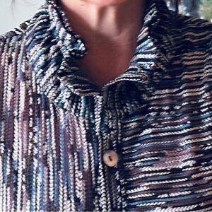 Ribbon Top with Ruffle Neck, luxury feel, perfect with leggings!